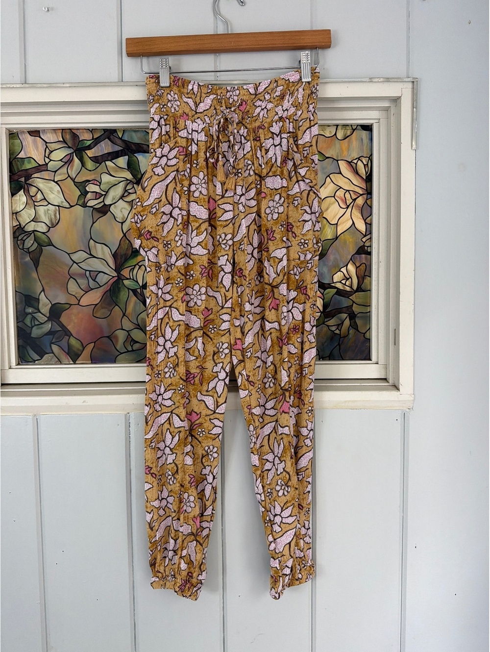 Aerie Floral Print Smocked Waist Pants XS